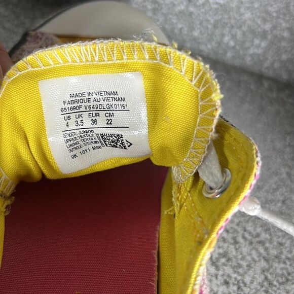 Converse Shoreline Slip On Textured Sneakers Shoes Size 4 youth - Picture 8 of 8